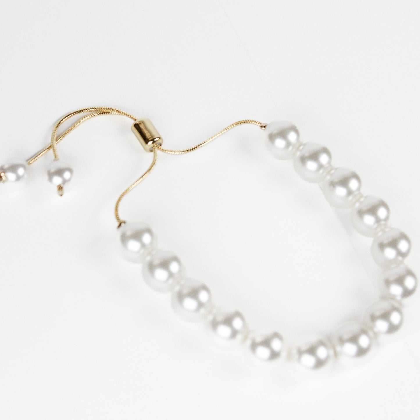 Faux Pearls Bead Adjustable Bracelet