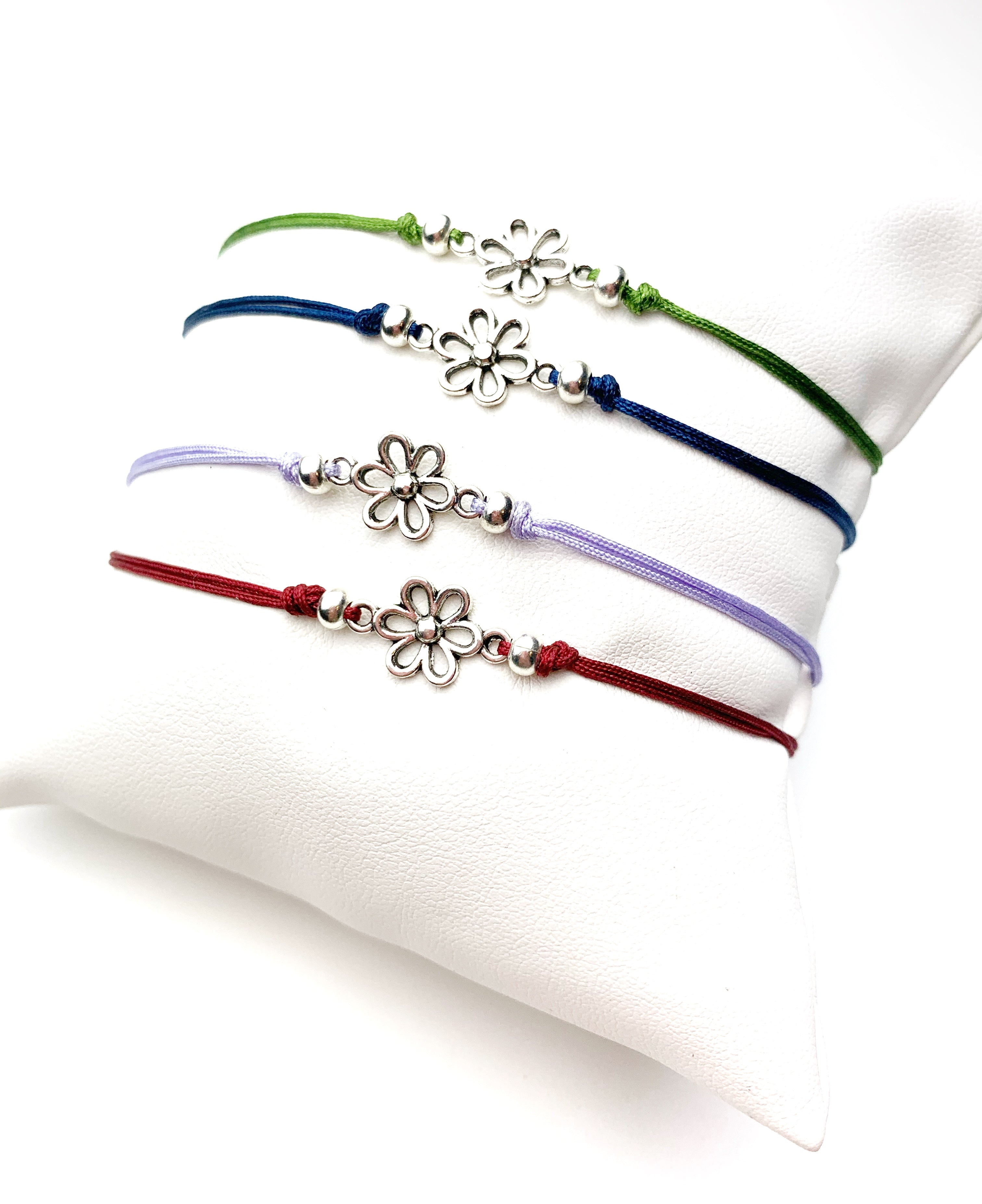 Simple Flower Adjustable Bracelet - LoobanysJewelry