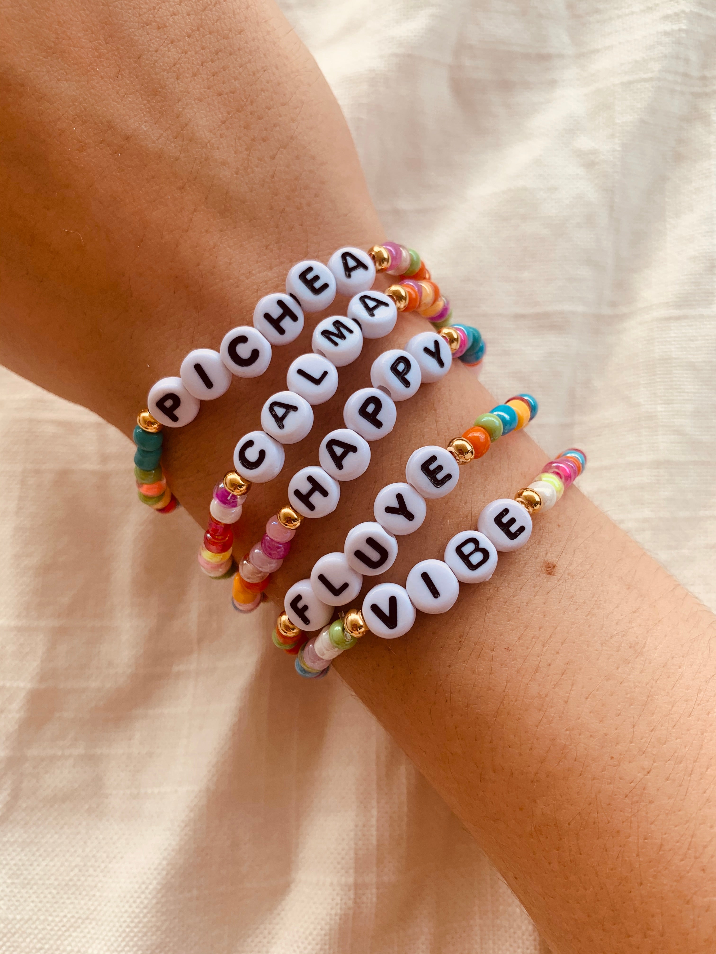 Summer Word Colorful Bracelet - LoobanysJewelry